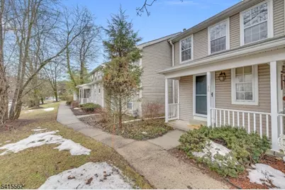 28 Grosbeak Dr, Allamuchy Township, NJ 07840 - Photo 2