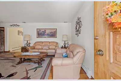 2001 Brooks Blvd, Manville, NJ 08835 - Photo 4