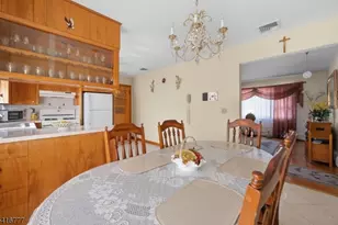 2001 Brooks Blvd, Manville, NJ 08835 - Photo 10