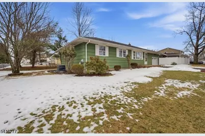 2001 Brooks Blvd, Manville, NJ 08835 - Photo 2