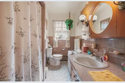 2001 Brooks Blvd, Manville, NJ 08835 - Photo 16