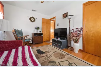 2001 Brooks Blvd, Manville, NJ 08835 - Photo 20