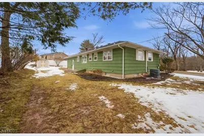 2001 Brooks Blvd, Manville, NJ 08835 - Photo 40