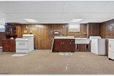 2001 Brooks Blvd, Manville, NJ 08835 - Photo 32