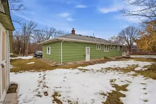 2001 Brooks Blvd, Manville, NJ 08835 - Photo 38