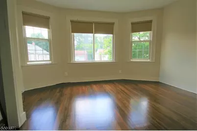 85 Mission St, Montclair, NJ 07042 - Photo 4