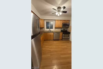 10 Riverside Ave #2, Lyndhurst Township, NJ 07071 - Photo 14