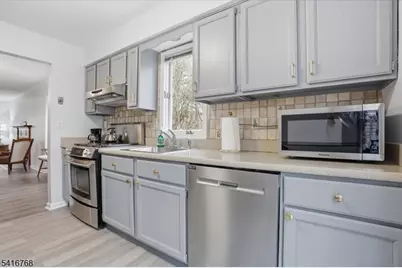 114 Carriage Ln, Newton, NJ 07860 - Photo 12