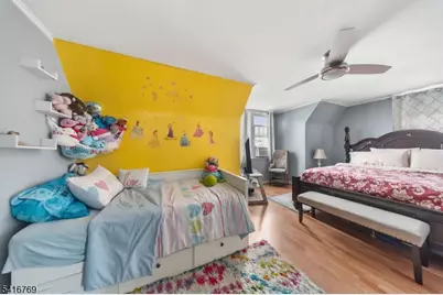 409 Hamilton St, Harrison, NJ 07029 - Photo 32