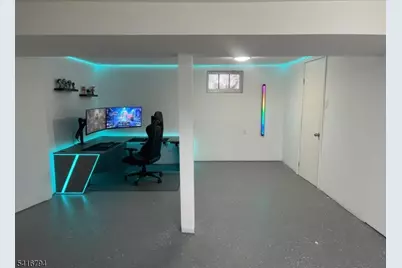 631 Elm St, Roselle, NJ 07203 - Photo 6