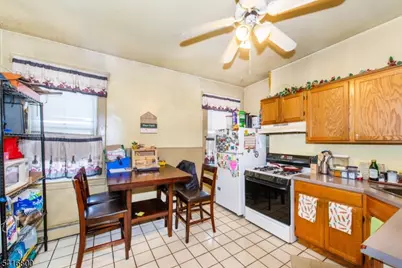 9 N 8th St, Belleville, NJ 07109 - Photo 28