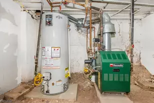 9 N 8th St, Belleville, NJ 07109 - Photo 32