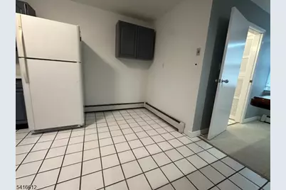 18 Montrose Ave #C, Verona, NJ 07044 - Photo 10