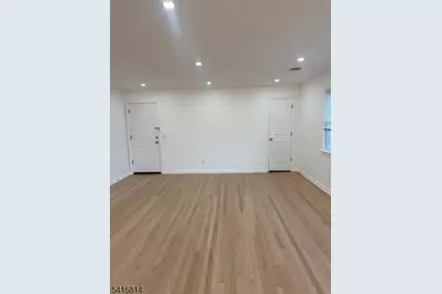 18 Washburn Pl, Caldwell, NJ 07006 - Photo 4