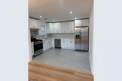 18 Washburn Pl, Caldwell, NJ 07006 - Photo 2