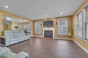 7 Colemantown Dr, Chesterfield Township, NJ 08515 - Photo 8