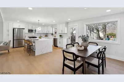 662 Summit Rd, Union Township, NJ 07083 - Photo 6