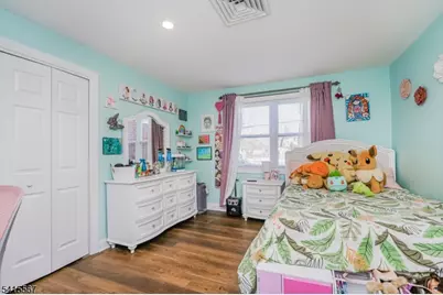 704 Huff Ave, Manville, NJ 08835 - Photo 14