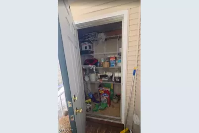 458 Cambridge Dr, Butler, NJ 07405 - Photo 4