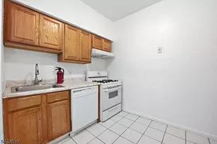 44 1/2 3rd St, Newark, NJ 07107 - Photo 2