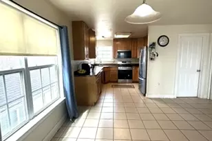 178B Front St, Elizabeth, NJ 07206 - Photo 4