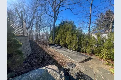 18 Hover Dr, Mount Arlington, NJ 07856 - Photo 24