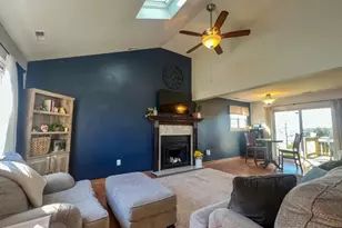 18 Hover Dr, Mount Arlington, NJ 07856 - Photo 8