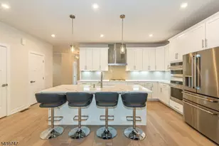 24 Willow Ln, Parsippany, NJ 07054 - Photo 6