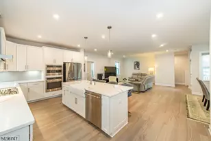 24 Willow Ln, Parsippany, NJ 07054 - Photo 4