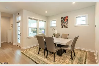 24 Willow Ln #24, Parsippany, NJ 07054 - Photo 10