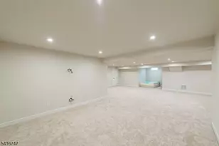 24 Willow Ln, Parsippany, NJ 07054 - Photo 38