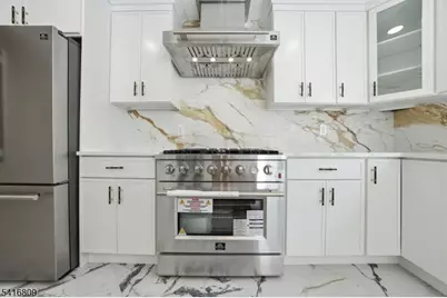 41 Musiker Ave, Randolph Township, NJ 07869 - Photo 12