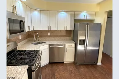 210 Irving Pl, Bernards Township, NJ 07920 - Photo 2