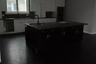 69 Summit Rd, Elizabeth, NJ 07208 - Photo 4