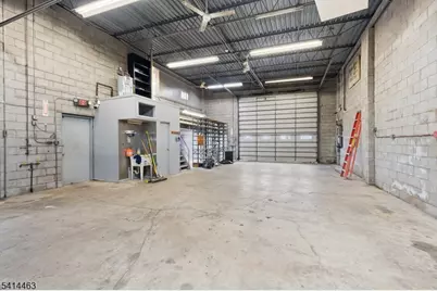 8 US Highway 46, Lodi, NJ 07644 - Photo 6