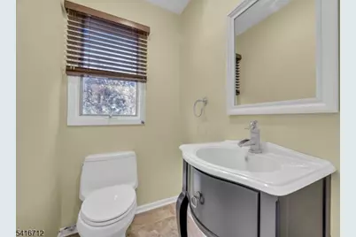 8 Village Park Ct #8, Scotch Plains Township, NJ 07076 - Photo 6