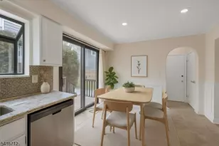 8 Village Park Ct, Scotch Plains Township, NJ 07076 - Photo 6