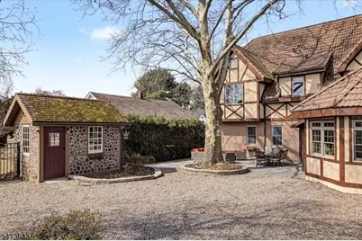 322 Aurora St, Lopatcong Township, NJ 08865 - Photo 40