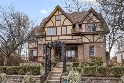 322 Aurora St, Lopatcong Township, NJ 08865 - Photo 2