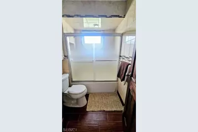 2126 Dill Ave, Linden, NJ 07036 - Photo 16