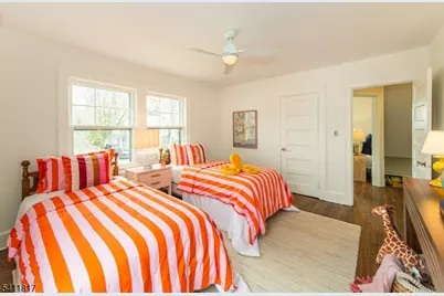 30 Wellesley Rd, Montclair, NJ 07043 - Photo 26