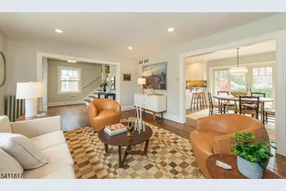 30 Wellesley Rd, Montclair, NJ 07043 - Photo 10
