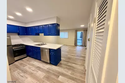 3 Steamboat Dr #5, Vernon, NJ 07462 - Photo 4