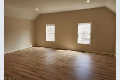 27 Cypress Ln, Hardyston Township, NJ 07419 - Photo 18