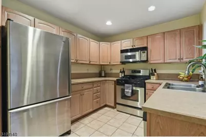 26 Mews Ln, South Orange, NJ 07079 - Photo 12