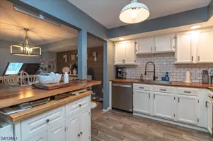 51E Beacon Hill Rd, West Milford, NJ 07480 - Photo 6