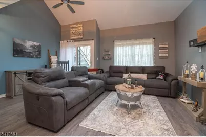 51E Beacon Hill Rd #E, West Milford, NJ 07480 - Photo 8