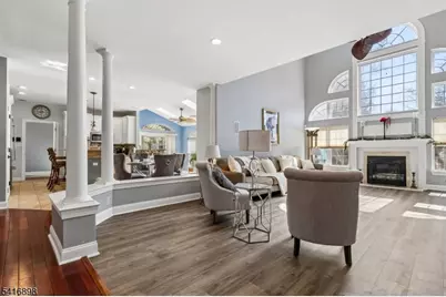 16 Valley Wood Dr, Franklin Township, NJ 08873 - Photo 14