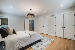 27 Hunterdon Blvd, Berkeley Heights Township, NJ 07974 - Photo 18