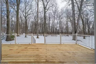 27 Hunterdon Blvd, Berkeley Heights Township, NJ 07974 - Photo 20